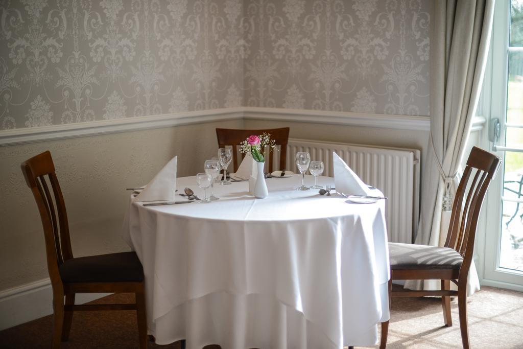 Singleton Lodge Country House Hotel Poulton-le-Fylde Экстерьер фото